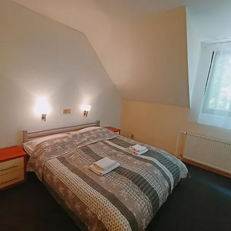 Kastiel 3* Fričovce