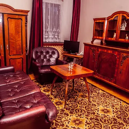 Kastiel Hotell 3*